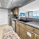 Long Beach Resort 1-904